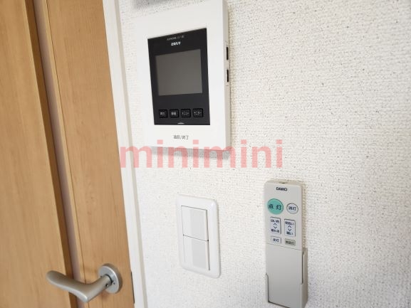 その他　モニター付インターホンなので安心感抜群です。