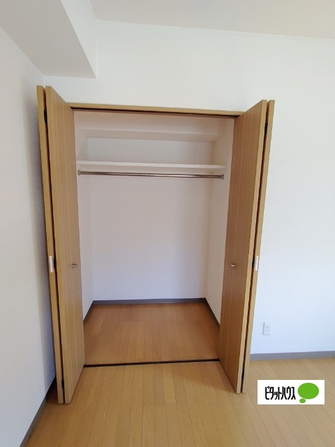 収納　同物件別部屋