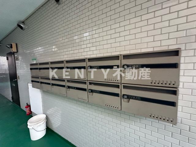 ロビー　建物の内部です