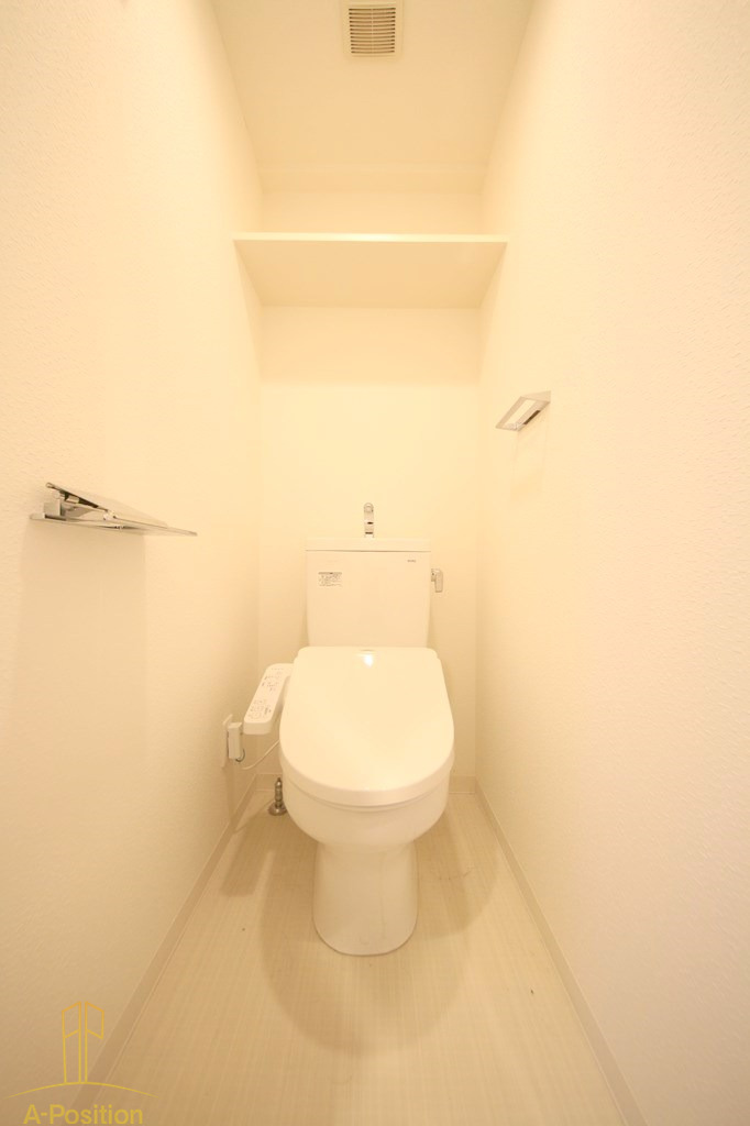 トイレ　レオンコンフォート堀江公園