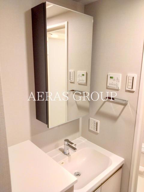 洗面設備　同仕様