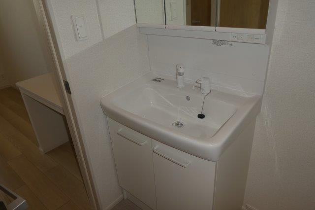 洗面設備　シャンプードレッサー