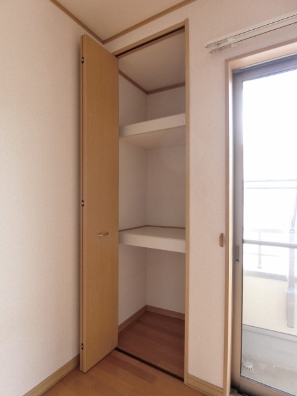 収納　図面と現状に相違がある場合には現状を優先