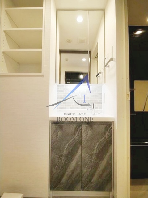 洗面設備　洗面台です。