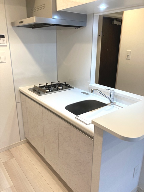 キッチン　※写真は同タイプ住戸です。