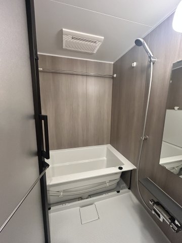 バス・シャワールーム　日々の暮らしに欠かせないお風呂です