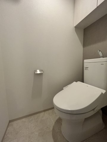 トイレ　落ち着いたトイレです