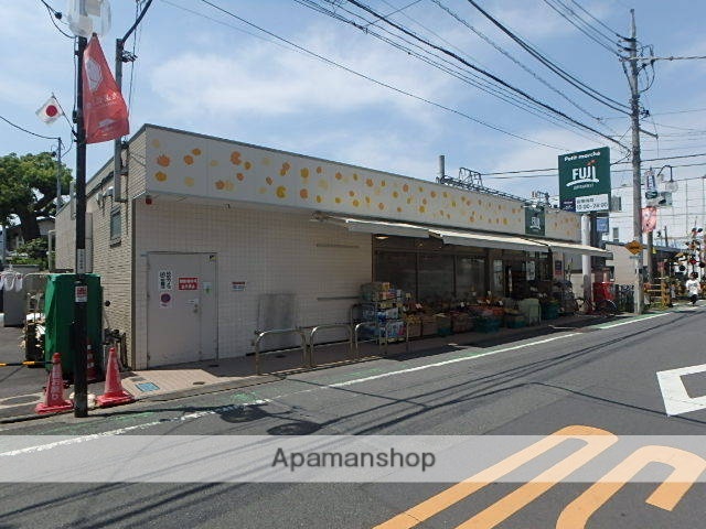 スーパー　ＰｅｔｉｔＭａｒｃｈｅＦｕｊｉ九品仏駅前店（スーパー）まで451m