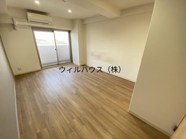 その他部屋・スペース　明るい洋室！