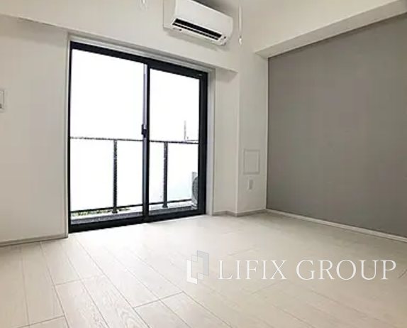 居室・リビング　窓側リビング