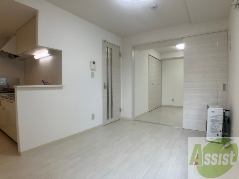 居室・リビング　明るいお部屋は気持ちよく過ごせそうですね。