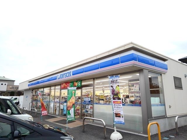 コンビニ　ローソン筑西直井店（コンビニ）まで800m