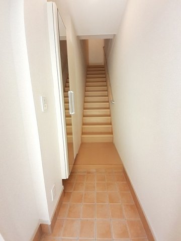 玄関　落ち着いた玄関です