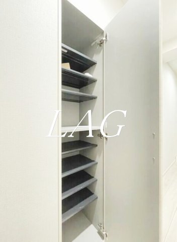 その他設備　シューズボックスです。