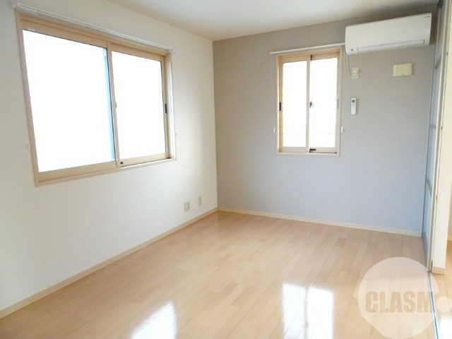 その他部屋・スペース　２面採光で明るいお部屋です♪