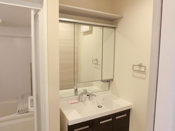 洗面設備　シャンプードレッサー！