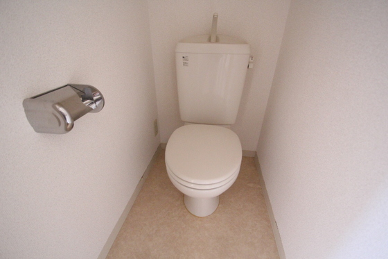 トイレ　※別部屋の写真です