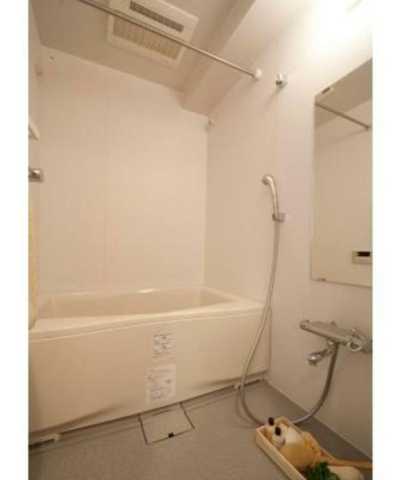 バス・シャワールーム　※写真は同タイプ住戸です。