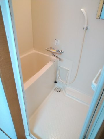 バス・シャワールーム　日々の暮らしに欠かせないお風呂です