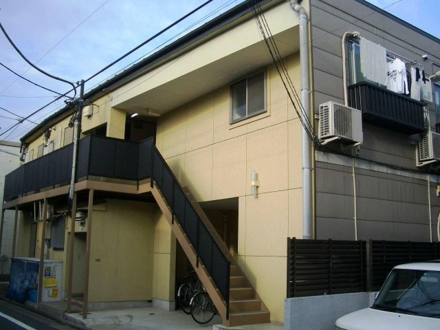 建物外観　落ち着いた雰囲気の外観です