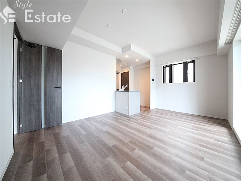 居室・リビング　内装