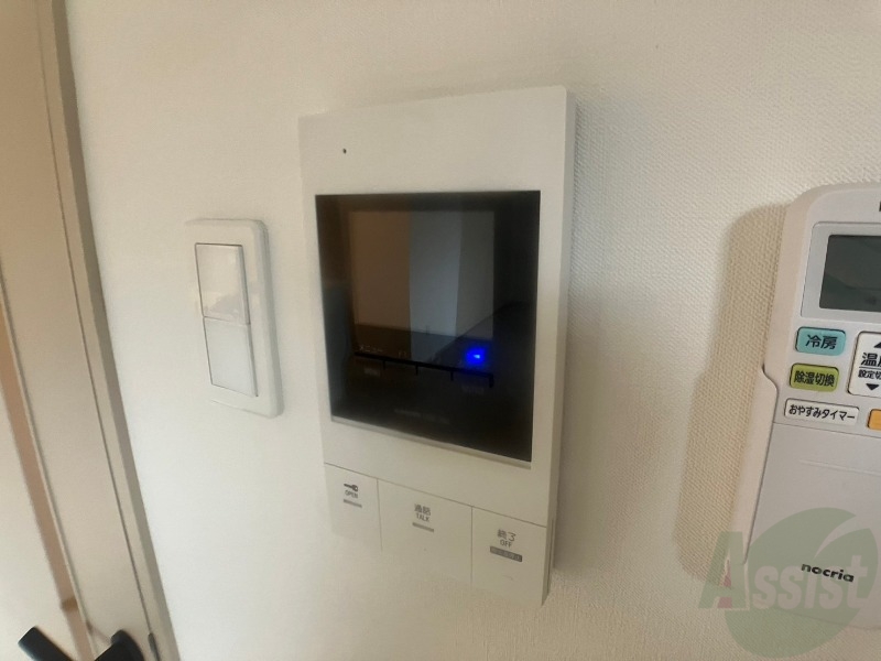 その他設備　ＴＶモニター付インターホンです。来客者の顔が見えるので安心！