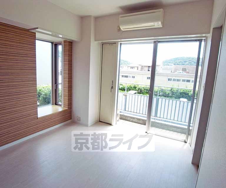 居室・リビング　綺麗なお部屋です。