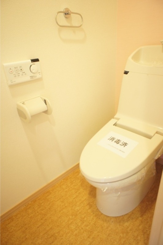 トイレ　図面と現状に相違がある場合には現状を優先