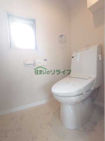 トイレ　カスティーロ大和町