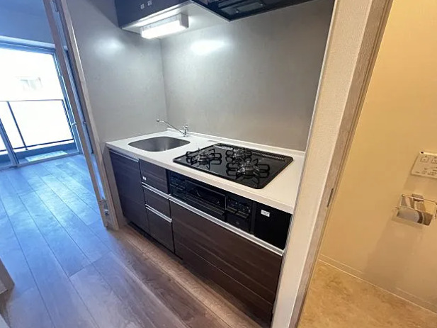 キッチン　同タイプ部屋　参考写真です