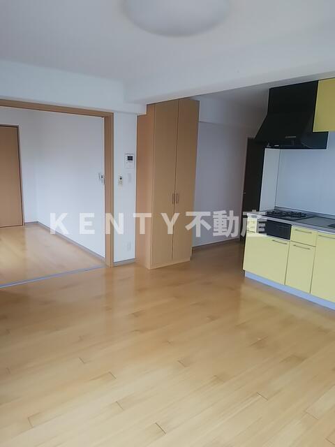 居室・リビング　居間です