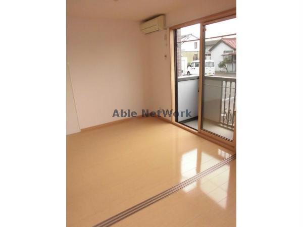 その他部屋・スペース　ピカピカのフローリング