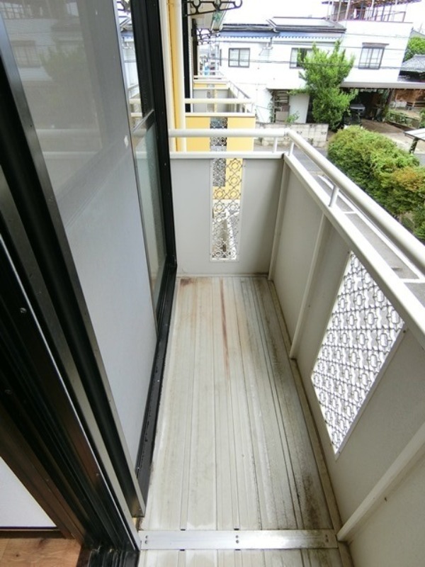 バルコニー　図面と現状に相違がある場合には現状を優先