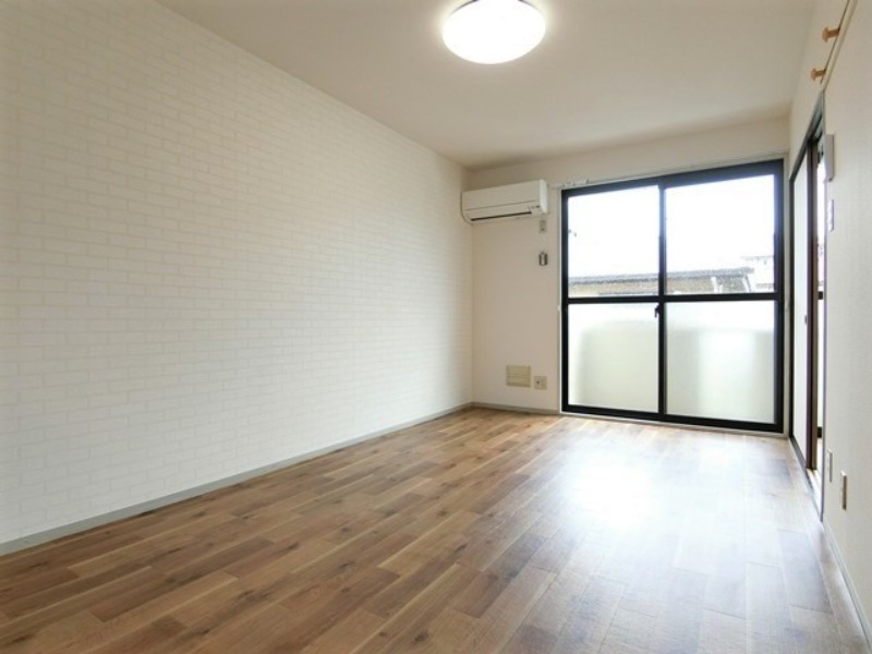 居室・リビング　図面と現状に相違がある場合には現状を優先