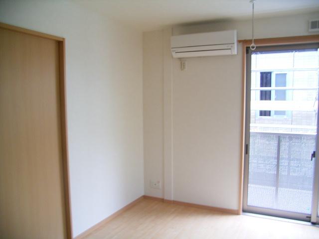 居室・リビング　居間です