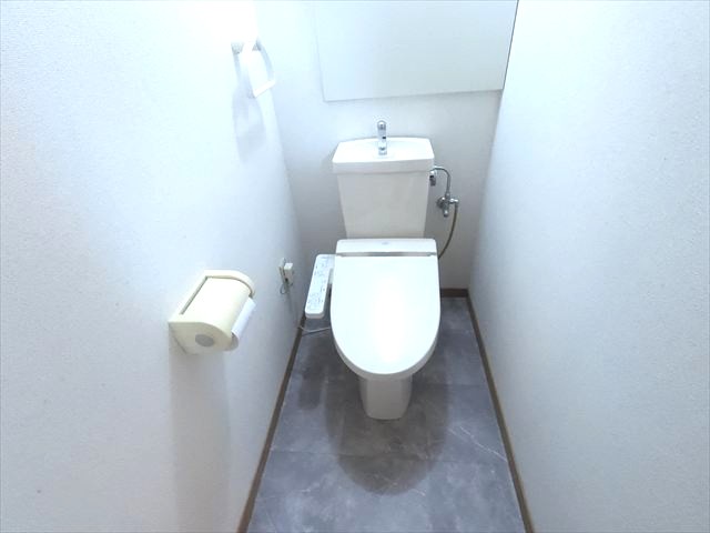 トイレ　ウォシュレット