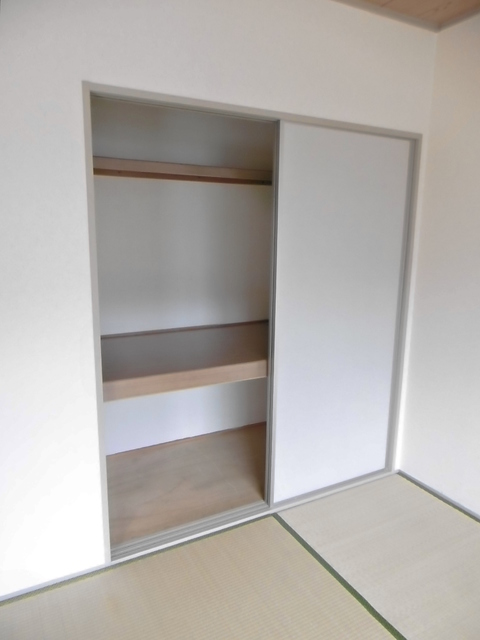 その他設備　押入れ