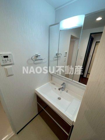 洗面設備　洗面所です