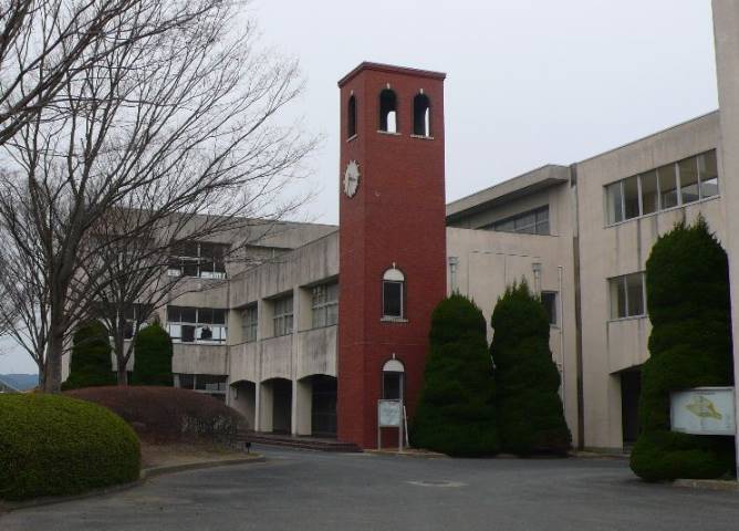 高校・高専　宇部西高等学校（高校・高専）まで821m