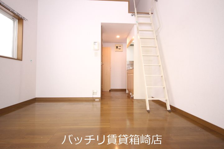 その他共有部分　別号室写真の為現況を優先致します。