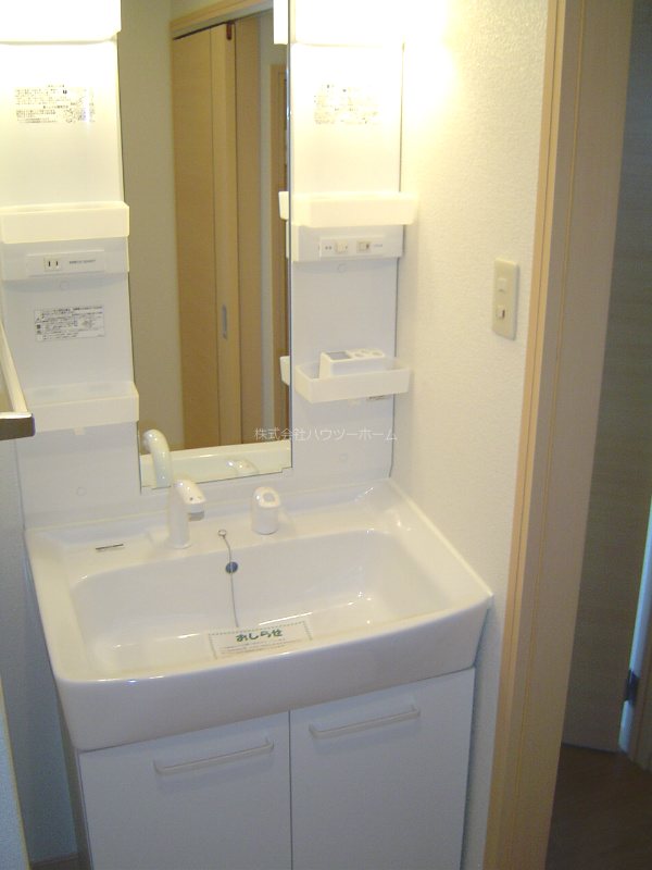 洗面設備　※305の写真です