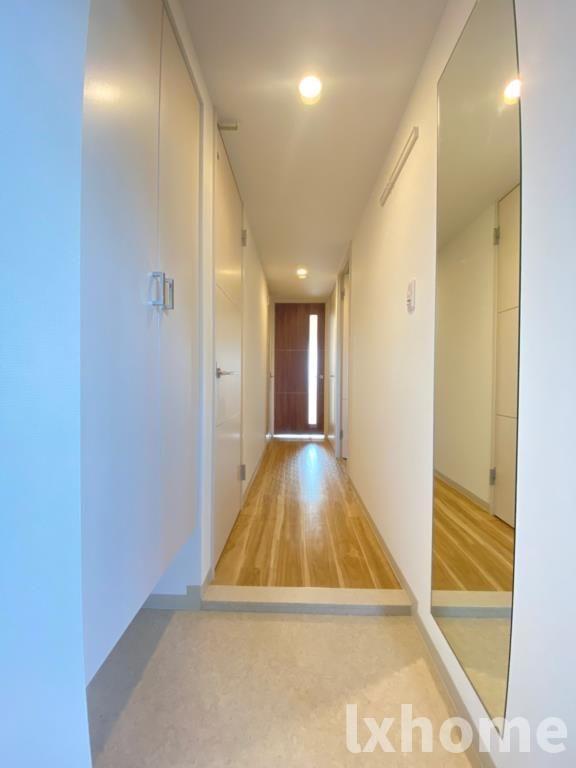 玄関　ゆったりとした玄関です