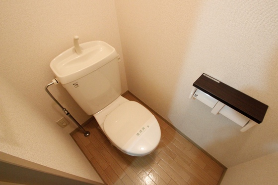 トイレ　※別部屋の写真です