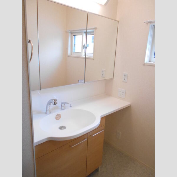 洗面設備　洗髪洗面化粧台