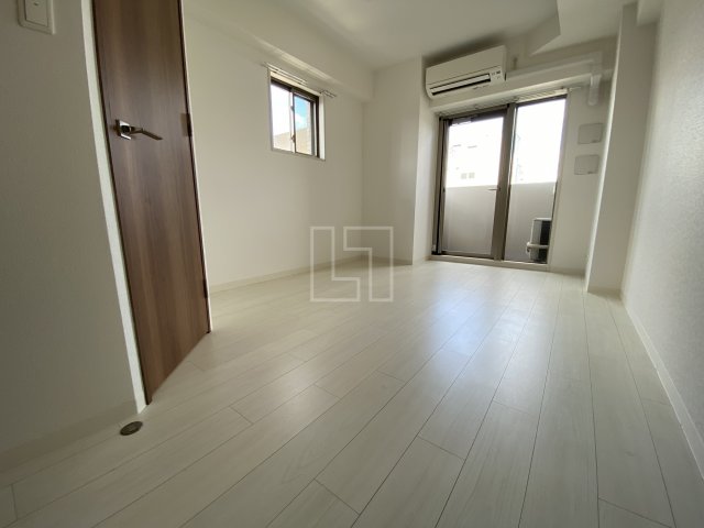 居室・リビング　エスリード心斎橋LUXUE（エスリード心斎橋ラグジェ）　洋室