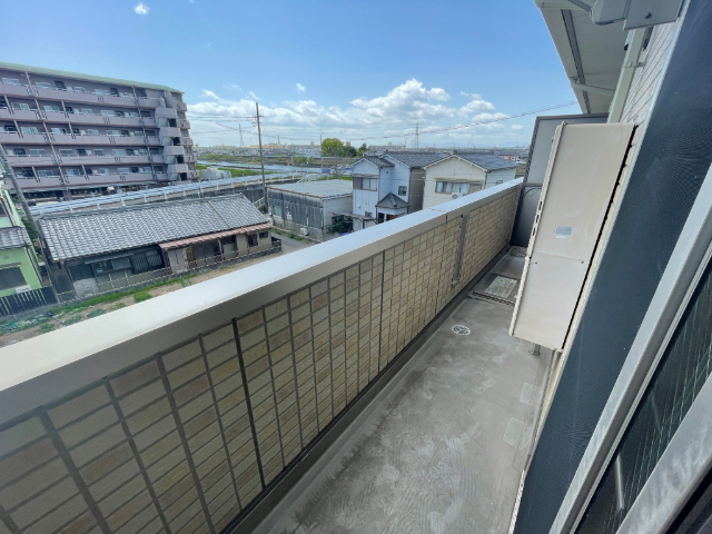 バルコニー　日当たり良好