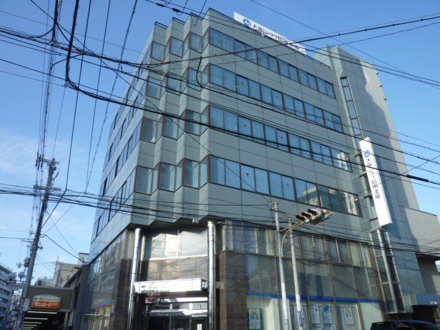 銀行　大阪シティ信用金庫小阪駅前支店（銀行）まで614m