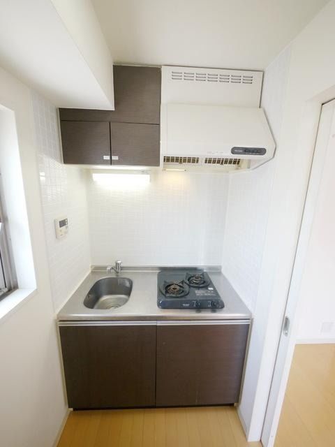 キッチン　（別タイプ参考写真）スパシエルクス赤羽　北区志茂4