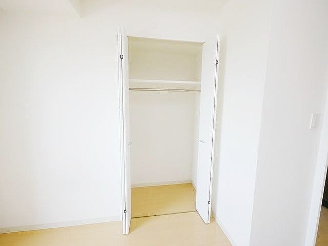 収納　（別タイプ参考写真）スパシエルクス赤羽　北区志茂4