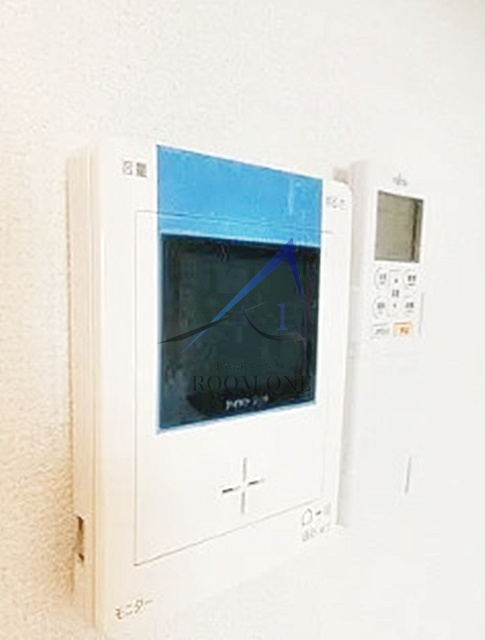 セキュリティ　モニター付きインターホンです。